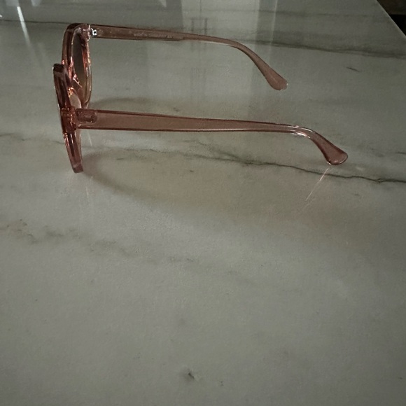 Pink Sunglasses. Like new. Unfortunately they work for my face. - Picture 3 of 4